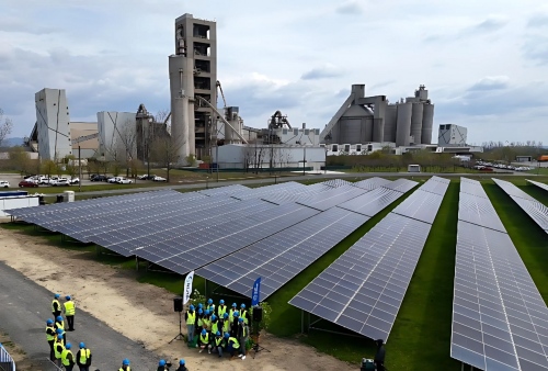 Új napelempark a Királyegyházi Cementgyárban
