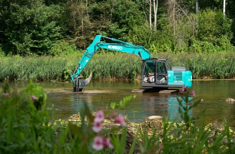 Kobelco SK130LC-11